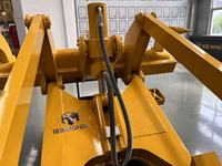 Ripper à trois dents pour terrains accidentés, scarificateur de charge lourde pour excavatrices de 40 tonnes avec composant moteur central