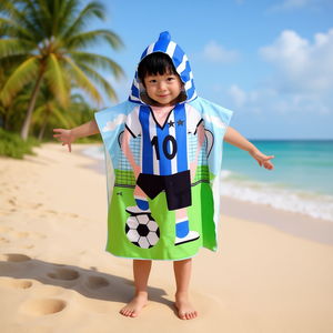 HDJ Poncho de bain pour enfant motif joueur de football 60x120cm, serviette de plage en polyester à séchage rapide, design dessin animé - Product Image 4