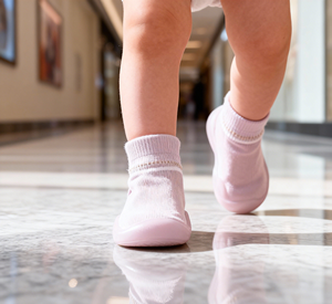 Chaussures de premiers <span class=keywords><strong>pas</strong></span> pour bébés, semelle en caoutchouc antidérapante, conception de sécurité antidérapante, style essentiel basique adapté aux garçons et aux filles - Product Image 5