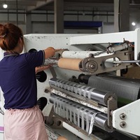Ruban en aluminium et fibre de verre de qualité industrielle pour l'isolation des systèmes de CVC, la maintenance, la résistance à la chaleur et l'étanchéité