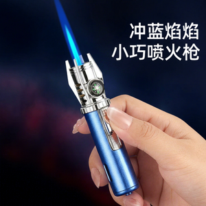 Encendedor Fogson Mini Spitfire con Llama Azul, Resistente al Viento, Metálico, Ecológico, con Brújula, Portátil, para Uso en Exteriores - Product Image 1
