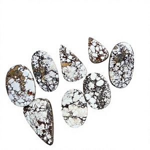 พลอย FAIJAN GEMS เกรดพรีเมียม 100% พลอยธรรมชาติรูปทรงคาโบชอง รูปทรงผสม รับรองโดยบุคคลที่สามจากราชสถานเพื่อคุณภาพ - Product Image 1