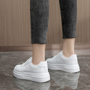Nouvelles Chaussures pour Femmes 2026 Respirantes Simples Sport et Loisirs Plateformes Étudiantes - Product Image 5