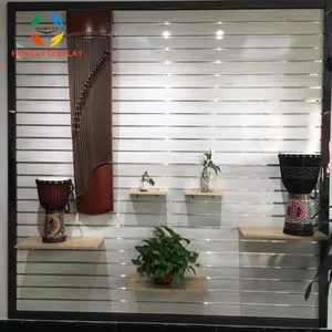 Slatwall MDF مشقوق مجلس/18 مللي متر PVC سطح جدران عجيزة لوحة مع خطافات معدنية جندول جدران عجيزة