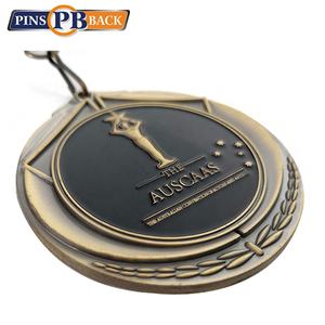 2020 neue weiche emaille medaillon mit flash 2,5 "Medaillon gold überzogene eigene form - Product Image 5