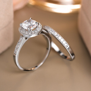 Ensemble de bagues classiques en zircon rond pour femmes, bijoux élégants pour mariage et fiançailles - Product Image 4