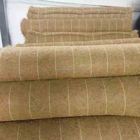 Tapis industriel en fibre de coco biodégradable naturel pour la protection des pentes de routes, des jardins et la lutte contre l'érosion des sols