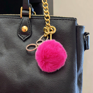 Nhà Sản Xuất Bán Buôn Số Lượng Lớn Hình Dạng Tùy Chỉnh Đa Màu Sắc Lông Fluffy Bóng Poms Poms Keychain - Product Image 2