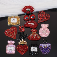 Accessoires de couture décoratifs 3D tendance : Patchs perlés et strass pour robes, chapeaux, sacs, broderies de Noël en feutre non tissé