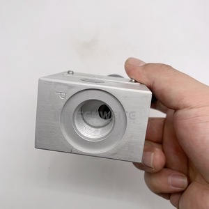 Válvula Solenoide de Bomba de Ventilador Senwitt 14616530 para Piezas de Excavadora VOL210 210B 240B - Product Image 1