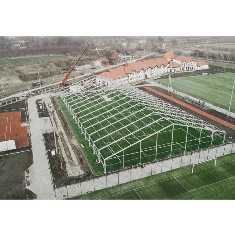 Diskon Besar Struktur Bingkai Luar Ruangan Aula Sepak Bola Penutup Atap Tenda Arena Sepak Bola Tenda untuk Dijual