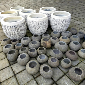 Supports à fleurs en pierre pour l'extérieur, design minimaliste Wabi Sabi, jardinières en pierre naturelle, forme irrégulière, sans trou de drainage - Product Image 2