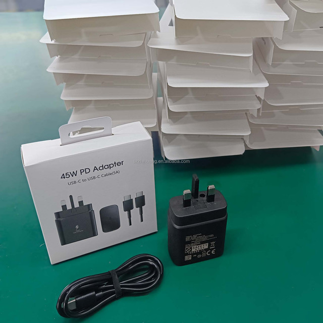 Wholesale Factory Direct 45w Type C Pd Uk Plug Wall Charger 5A Cable Set Super Fast Phone Charger & Adapter for Samsung