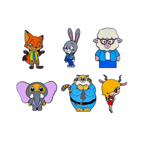 Broche en métal Zootopia Judy <span class=keywords><strong>Nick</strong></span>, motif dessin animé mignon, de haute qualité, accessoires de mode pour sacs à main et vêtements, épingles en gros - Product Image 3