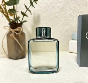 น้ำหอมผู้ชายยอดนิยม ขนาด 100 มล. กลิ่นไม้หอมสดชื่น ติดทนนาน เหมาะสำหรับใช้ทุกวัน สเปรย์ EDT ให้ความรู้สึกสดชื่นและอ่อนโยน - Product Image 4