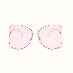Gafas de Sol Cuadradas Extra Grandes con Logotipo Personalizado, Gafas de Sol de Moda para Mujer con Montura Grande y Lentes Transparentes - Product Image 4