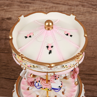 Boîte à musique carrousel cheval rotatif en résine faite à la main, écologique, cadeau pour bébé, anniversaire, pour petite amie