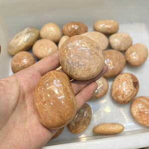 <span class=keywords><strong>Pierre</strong></span> <span class=keywords><strong>de</strong></span> <span class=keywords><strong>lune</strong></span> naturelle en cristal Orange <span class=keywords><strong>pierre</strong></span> d'énergie en forme <span class=keywords><strong>de</strong></span> forme libre pour la décoration - Product Image 5