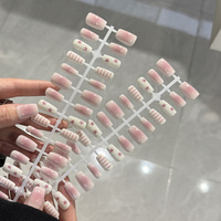 Ongles à presser de haute qualité, effet gel instantané de salon, forte adhérence, réutilisables, 30 pièces, courts, forme amande, French manucure, tenue 14 jours YO-143