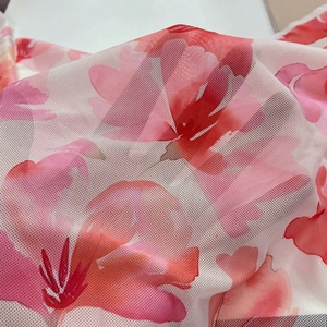 Malla Elástica de 4 Vías Personalizada de Fábrica, Tejido de Malla con Estampado Floral Digital, con Muestras Gratis para Marcas de Moda - Product Image 2