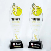 Trophée de tennis en cristal en forme de raquette en métal doré Design Sense pour compétitions sportives avec base noire