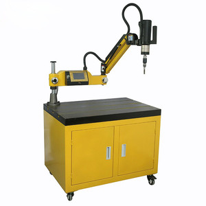 Machine à tarauder à bras oscillant universelle avec moteur servo haute efficacité - Product Image 4