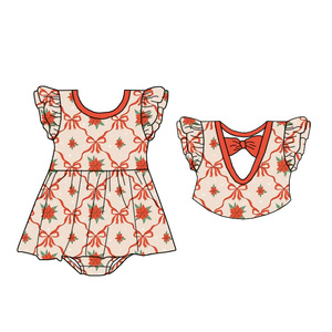 Nuovo Stile di Abito a Maniche Corte su Misura per Bambine con Finiture in Pizzo e Fiocco sul Retro Abbigliamento di Alta Qualità. - Product Image 2