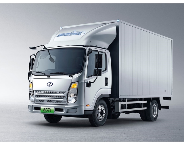 Pure Electric Box Light Truck Ruichi EG71 New Energy Vehicles Cargo Truck for Logistics Business