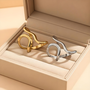 Anillo Abierto Ondulado Irregular de Moda, Chapado en Oro de 14K y Plata, Anillo Ajustable con Diseño Geométrico Minimalista para Mujeres y Hombres - Product Image 1