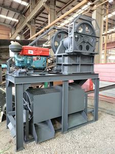 Hot Selling High Quality <b>Portable</b> Jaw Crusher PE220*350 diesel Engine Rock Crusher Building Stone Ore Mining Jaw Crusher - Product Image 3