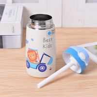 Tasses isothermes personnalisées avec logo, 14 oz, en acier inoxydable, avec couvercle à paille rabattable, gobelets pour enfants avec poignée portable