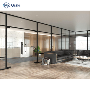 Cloison de <span class=keywords><strong>bureau</strong></span> <span class=keywords><strong>en</strong></span> <span class=keywords><strong>verre</strong></span> Graki, cadre <span class=keywords><strong>en</strong></span> aluminium de 83 mm, système <span class=keywords><strong>d</strong></span>'absorption acoustique, construction durable pour usage professionnel - Product Image 4