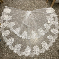 Voile de mariée classique RESV27 à 2 niveaux, courte, en dentelle, faite à la main, ornée de strass, avec peigne, blanc et ivoire, 100 % polyester