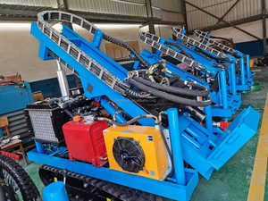 Ruifan usine chinoise vente directe petit ramper plate-forme <span class=keywords><strong>de</strong></span> forage rotatif 50m hydraulique Diesel Portable empilage <span class=keywords><strong>marteau</strong></span> d'entraînement 1 an - Product Image 2