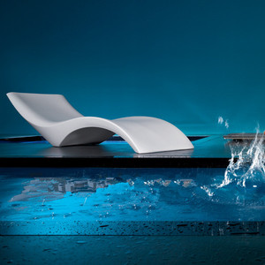 <span class=keywords><strong>Chaise</strong></span> <span class=keywords><strong>longue</strong></span> <span class=keywords><strong>de</strong></span> piscine Ledge Sun Lounge en PE, ensemble <span class=keywords><strong>de</strong></span> chaises longues pour l'eau, lit <span class=keywords><strong>de</strong></span> soleil pour piscine - Product Image 2