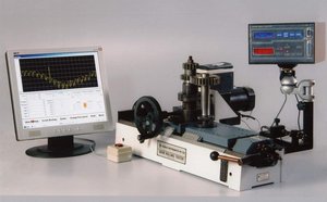 Probador de Rodillos de Engranajes Computarizado Electrónico de Alta Precisión para Pruebas de Error Total en Rodamientos Radiales Dentados, Modelo P1 Multifuncional - Product Image 2