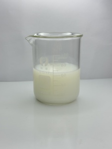 Lubricante Industrial de Alta Calidad JINLISI, Aceite de Corte para Metalurgia, Especificación SAE, Fórmula Soluble en Agua - Product Image 4