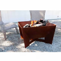 Élégance patinée par foyer en acier Corten classique avec la beauté durable
