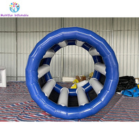 Roue à roulettes gonflable pour marcher sur l'eau, personnalisée, bleue, écologique, certifiée CE, avec une capacité de 100 à 500 kg pour les parcs aquatiques