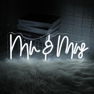 Mr. & <span class=keywords><strong>Mrs</strong></span>. Acrílico LED Luces de neón Ambiente DE BODA Signo de palabra brillante decorativo para Amazon Influencer Accesorios de boda - Product Image 1