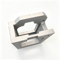 Boîtier industriel de précision en acier soudé de 14 mm d'épaisseur, durable, usiné sur mesure par CNC, pièces mécaniques OEM