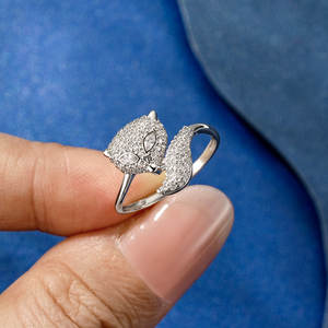 Anillo de Zirconia Cúbica 5A Ajustable Unisex Estilo Hip Hop, Chapado en Oro, Clásico, Moderno, Brillante, con Diseño de Zorro para Mujer - Product Image 6