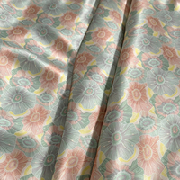 Tissu en Soie en Gros à Bon Prix 100% Pure Soie Peignée 16mm Tissée Respirante Légère Transparente Imprimée Florale pour Vêtements Robes Filles