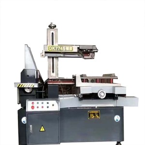 Máquina de Corte por Hilo CNC EDM de Alta Precisión con Servomotor PLC y Motor, DK7745, Alta Velocidad para Metal, Bajo Precio - Product Image 1