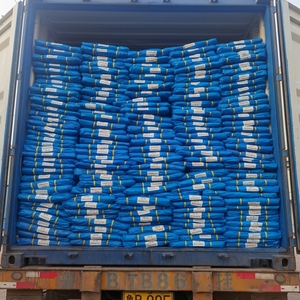 <span class=keywords><strong>Bâche</strong></span> en PE épaisse bleue imperméable, idéale pour les chantiers de construction, résistante aux déchirures, anti-âge, taille et logo personnalisables - Product Image 6