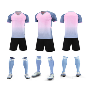 Maillots de football personnalisés en polyester pour adultes et enfants, uniformes d'entraînement respirants et anti-humidité, tailles unisexes 25-26. - Product Image 2
