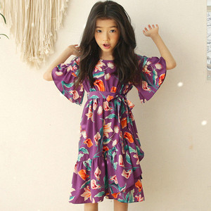 Articles les plus vendus Robes de demoiselle d'honneur pour enfants style coréen d'été avec de belles fleurs pour les vêtements de boutique pour enfants - Product Image 3