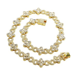 La Popolare Collana a Catena Cubana a Forma di <span class=keywords><strong>Quadrifoglio</strong></span> e Numero 8 in Europa e America è di Tendenza, Cool, Elegante, di Alta Gamma e Accattivante - Product Image 5