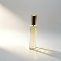 Flacon de parfum rectangulaire haut et fin de 10 ml et 15 ml avec bouchons multicolores, flacon pulvérisateur de parfum en verre avec logo personnalisé