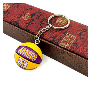 High-quality Mini Basketball Keychain Warriors Keychain Pendant Basketball Bucks Clippers Basketball PVC Keychain